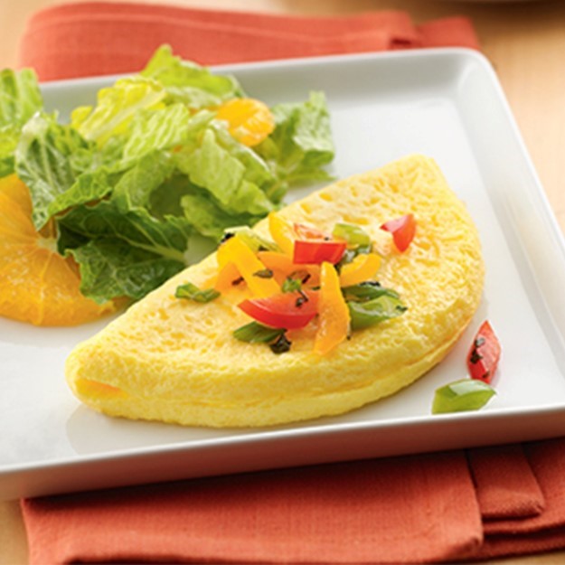 Papetti's® Better 'n Eggs® Fully Cooked 5"x5" Single Folded Omelet 3 Ounce Size - 84 Per Case.