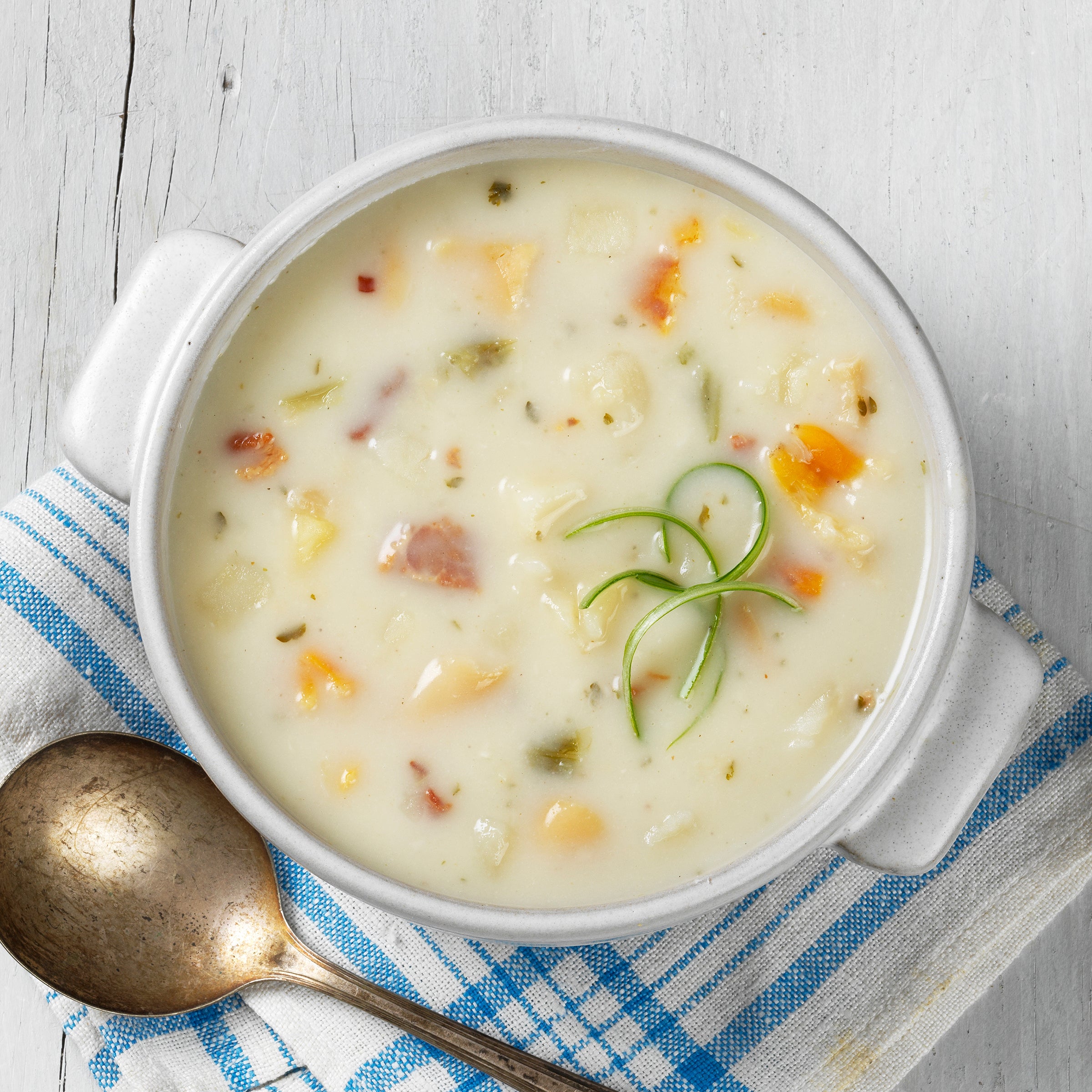 New England Clam Chowder 4 Pound Each - 4 Per Case.