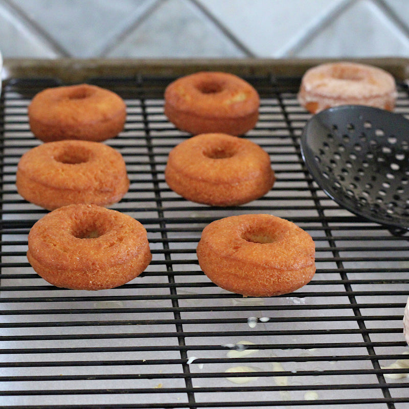 Pillsbury™ Donut Mix Xxxx Cake Donut 50 Pound Each - 1 Per Case.