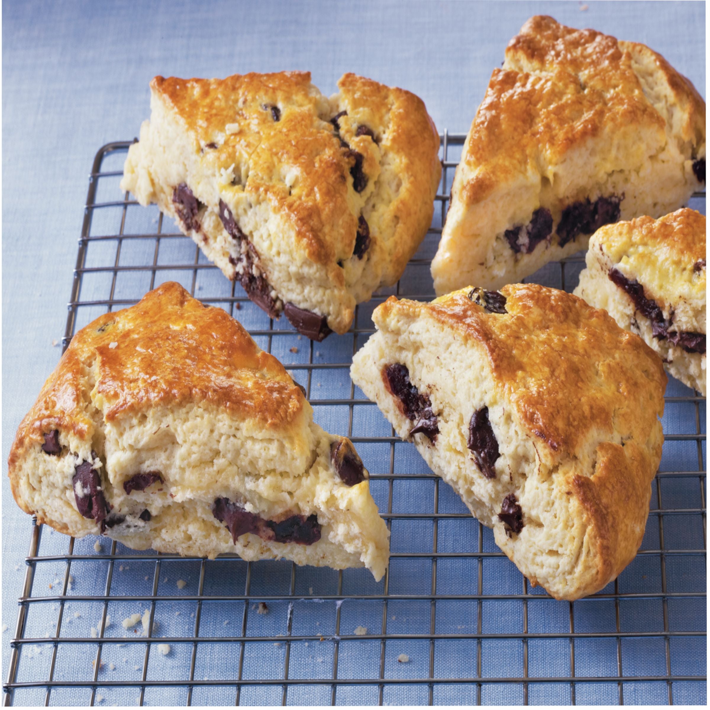 Pillsbury™ Place & Bake™ Frozen Scone Dough Chocolate Chunk 45 Ounce Size - 8 Per Case.