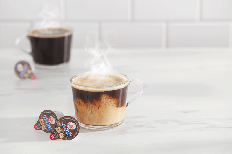 Nestle Coffee Mate Coffee Creamer Snickers Liquid Creamer Singles Coun 18.7 Fluid Ounce - 4 Per Case.