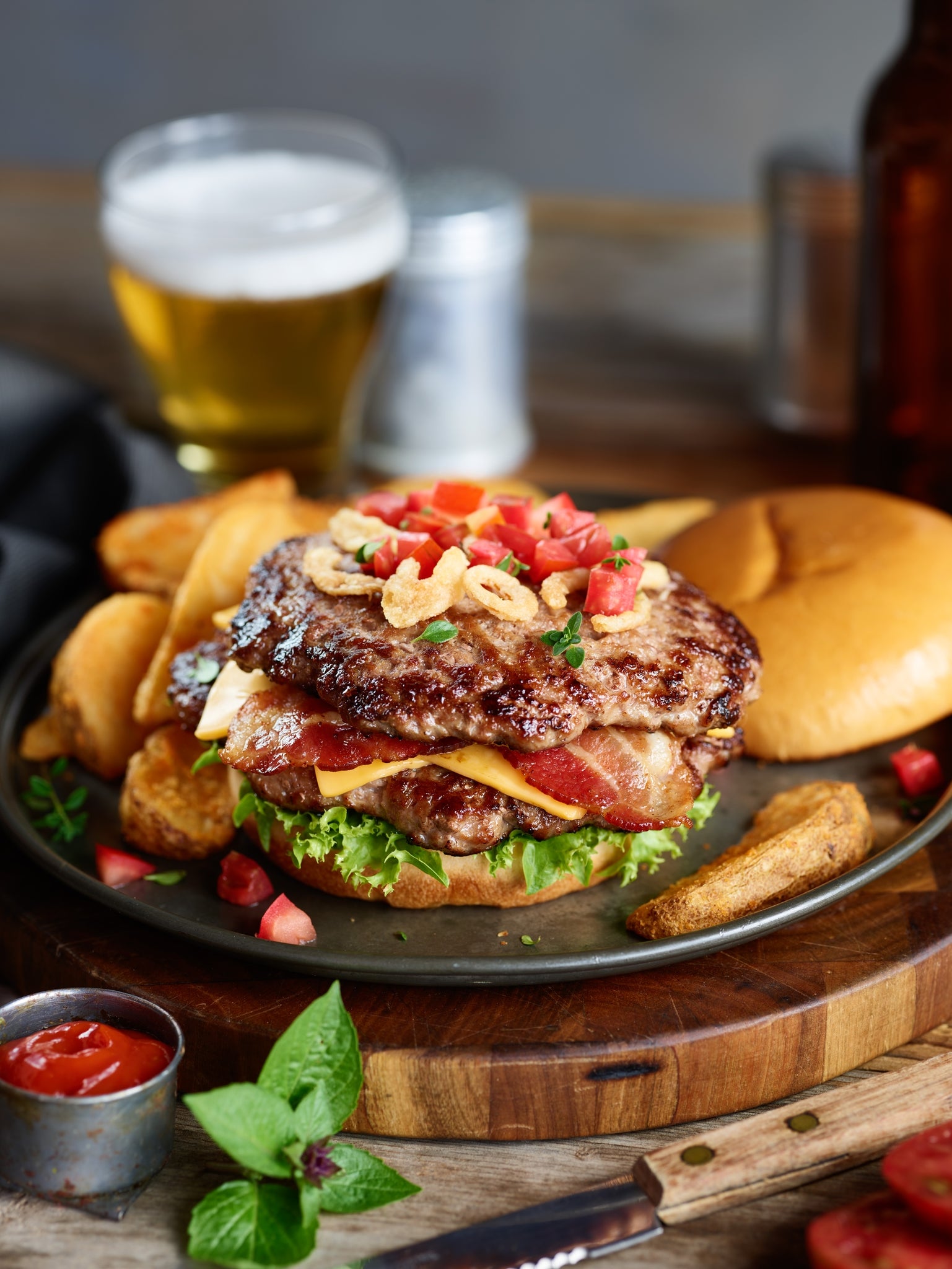 Patty Ground Beef Black Angus Silvermedal 10 Pound Each - 1 Per Case.