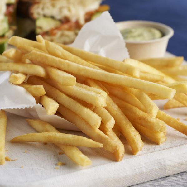 4" Shoestrings Frozen French Fried Potatoes 4.5 Pound Each - 6 Per Case.
