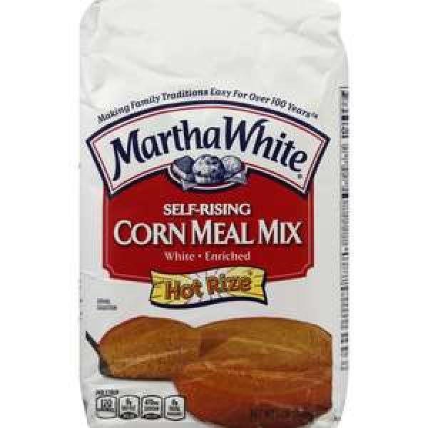 Martha White Cornmeal Self Rising Mix 5 Pound Each - 8 Per Case.