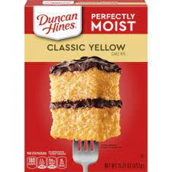 Duncan Hines Perfectly Moist Classic Yellow Cake Mix Boxes 15.25 Ounce Size - 12 Per Case.